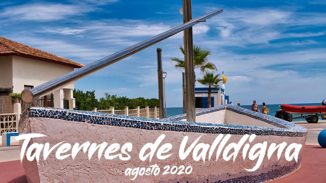 Blue Double Private Room At Front Beach - Habitacion Doble En La Playa Valencia Exterior photo