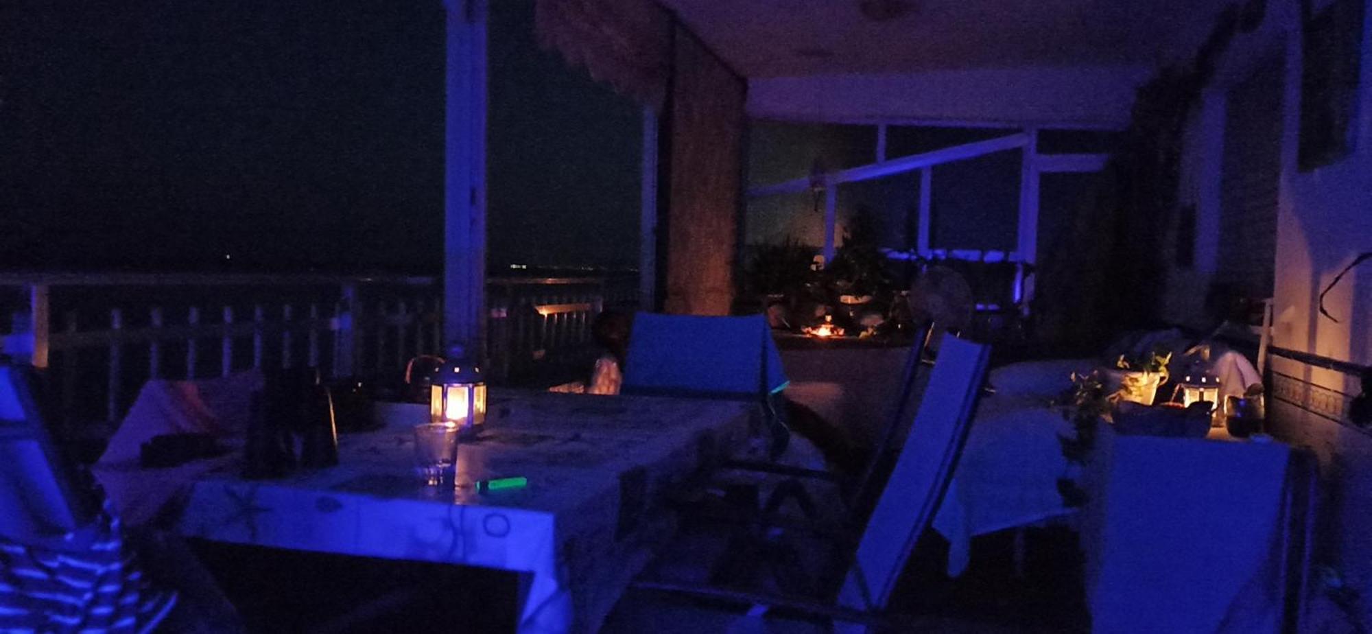 Blue Double Private Room At Front Beach - Habitacion Doble En La Playa Valencia Exterior photo